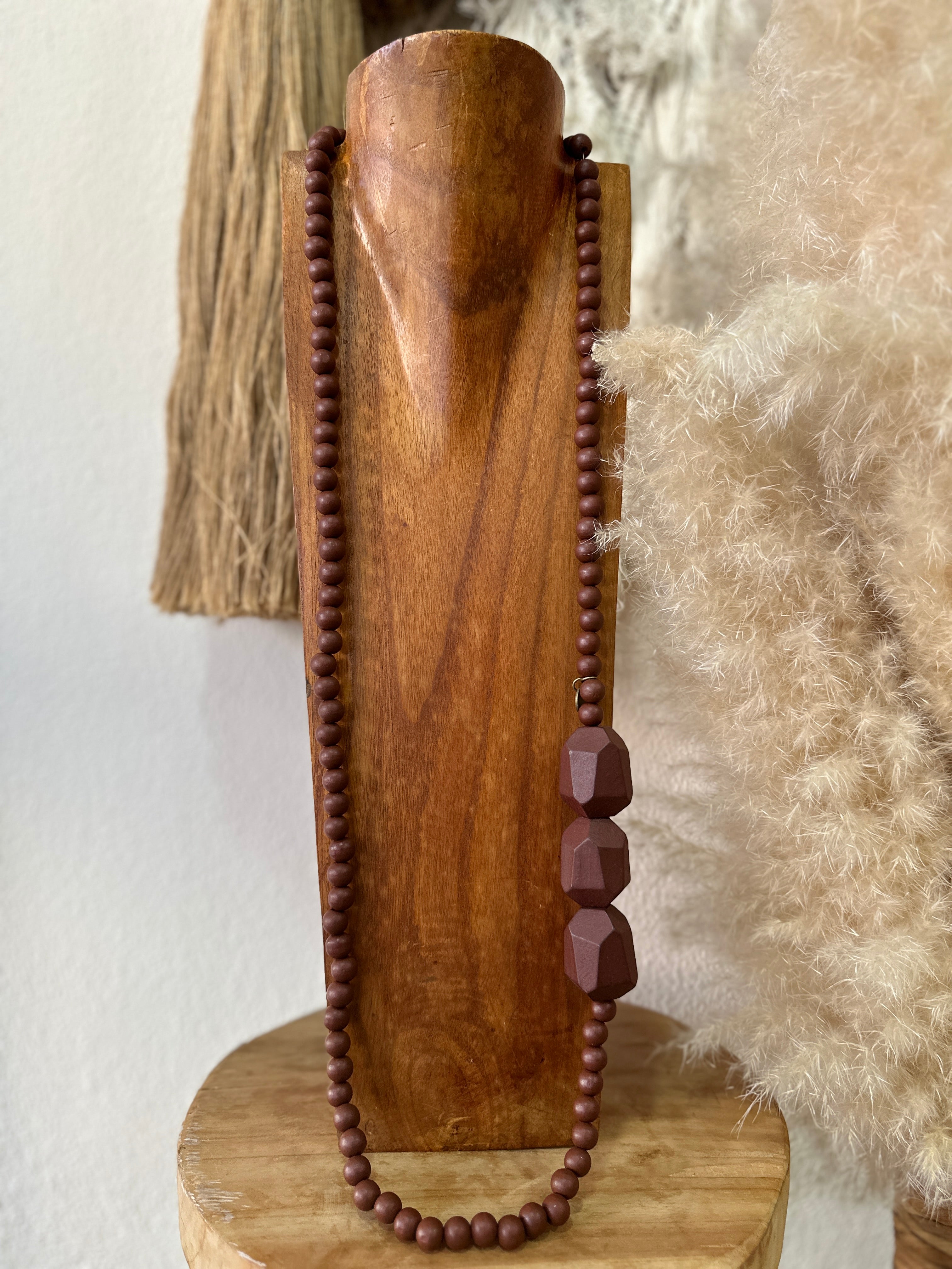 Colar comprido DNIEPRE