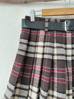 Carica l&#39;immagine nel visualizzatore della galleria,Saia de pregas em fazenda CAMBRIDGE
