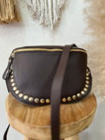 Load image in the gallery viewer,Bolsa crossbody em pele CYNTHIA
