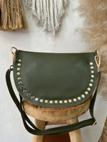 Load image in the gallery viewer,Bolsa crossbody em pele CYNTHIA
