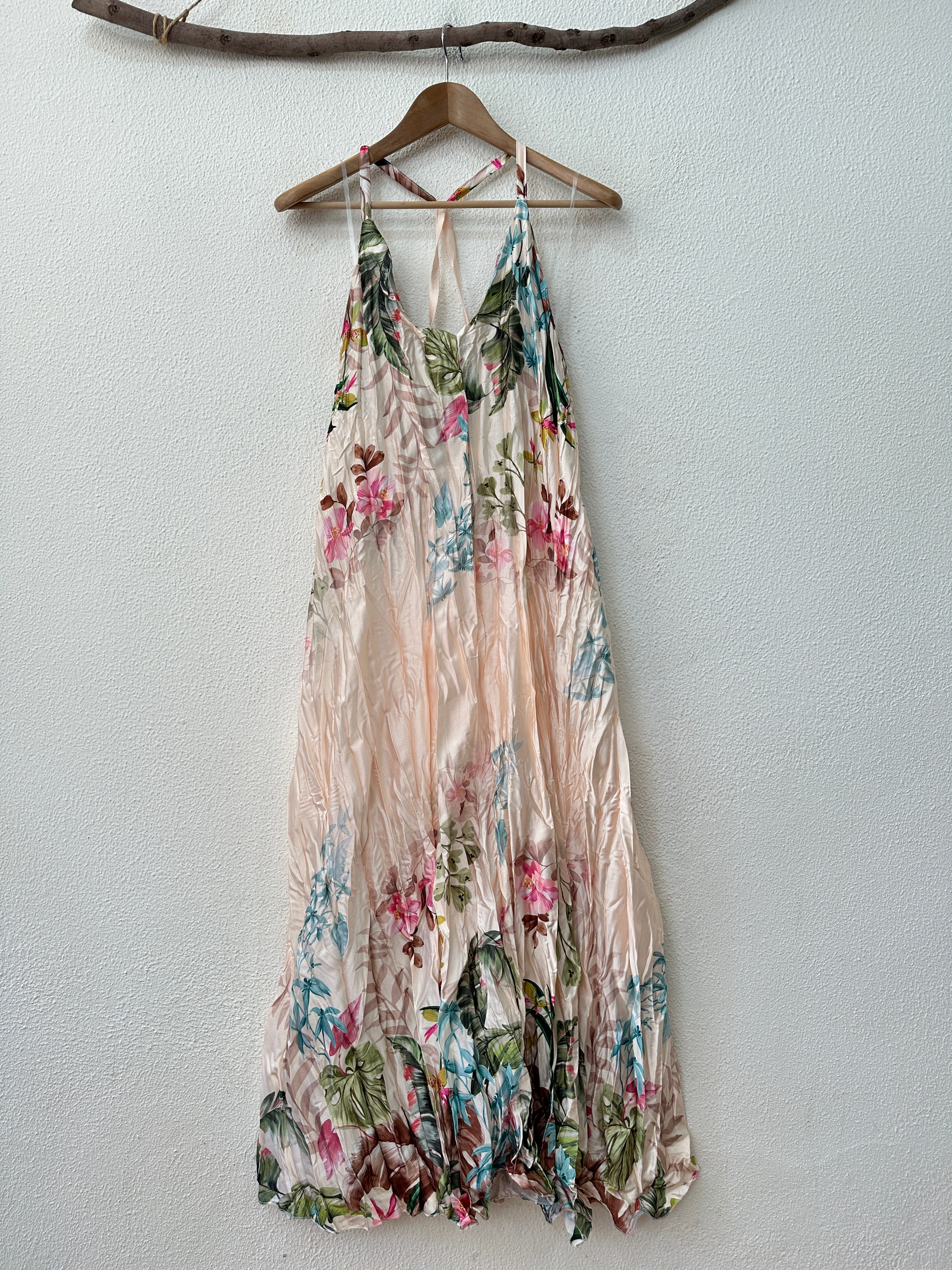 Vestido c/bolsos e efeito enrugado DESTINY