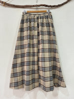 Carica l&#39;immagine nel visualizzatore della galleria,Saia em flanela c/ folhos CAROL
