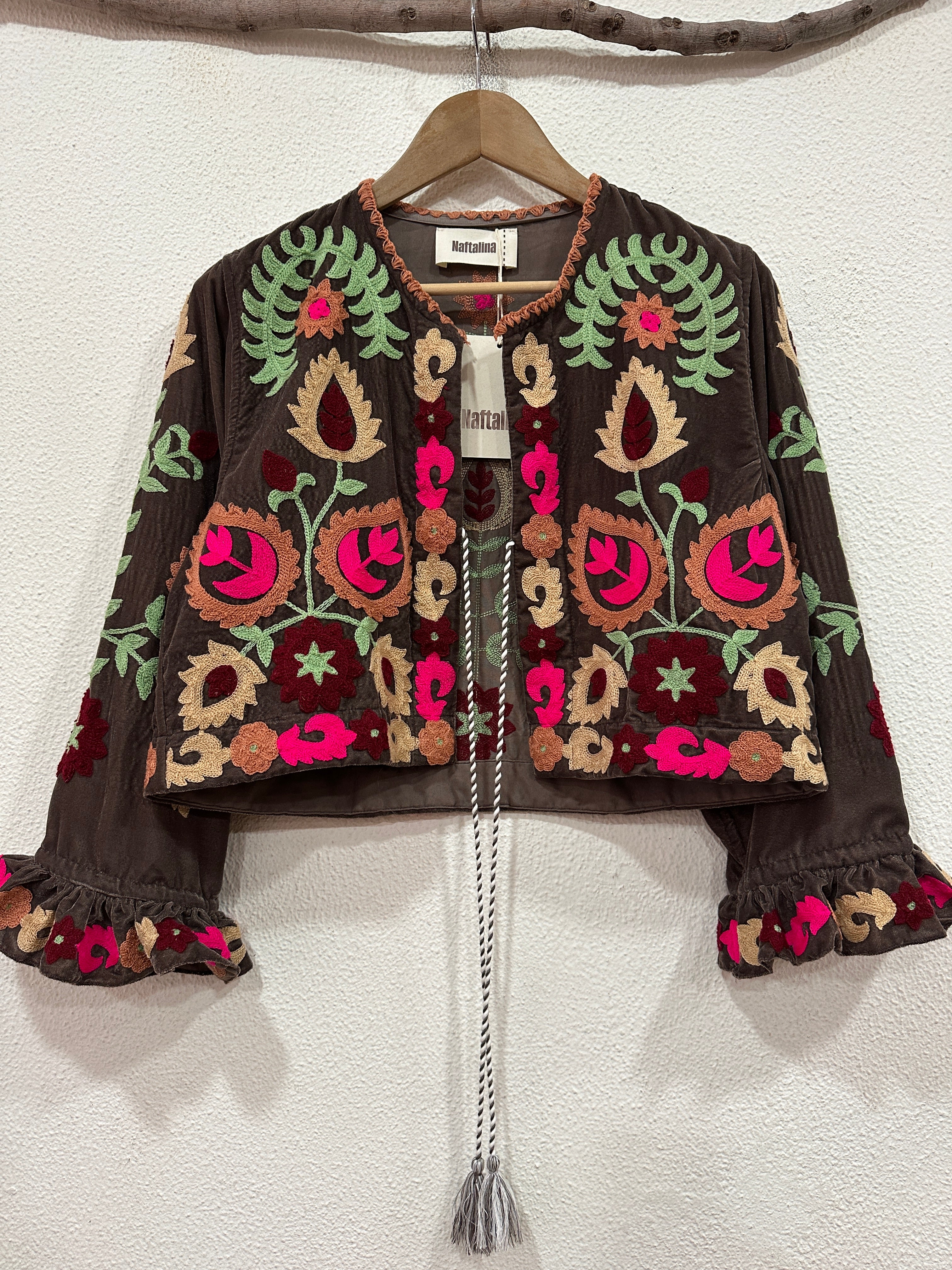 Casaco curto em veludo bordado GAYATRI