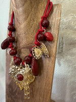 Load image in the gallery viewer,Colar curto VIENNA
