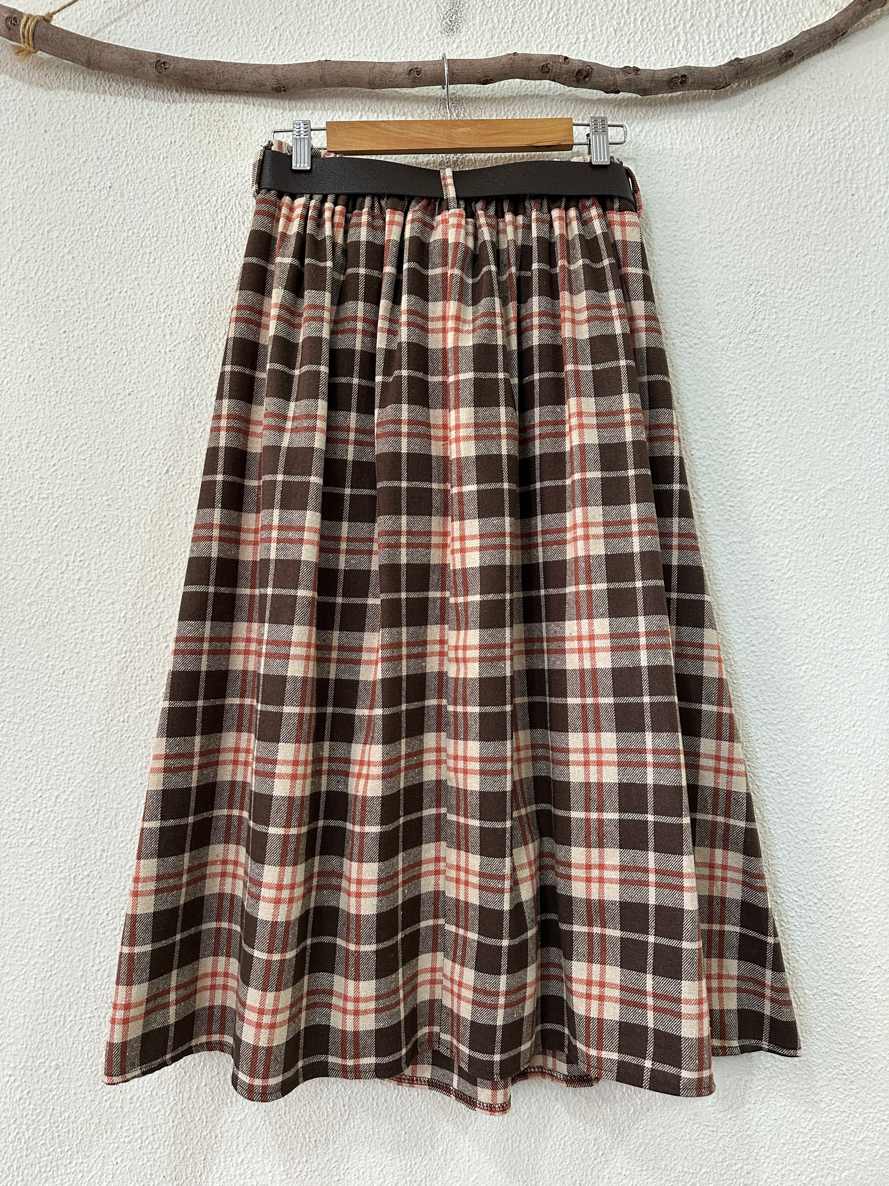 Saia em fazenda c/ bolsos SPICY