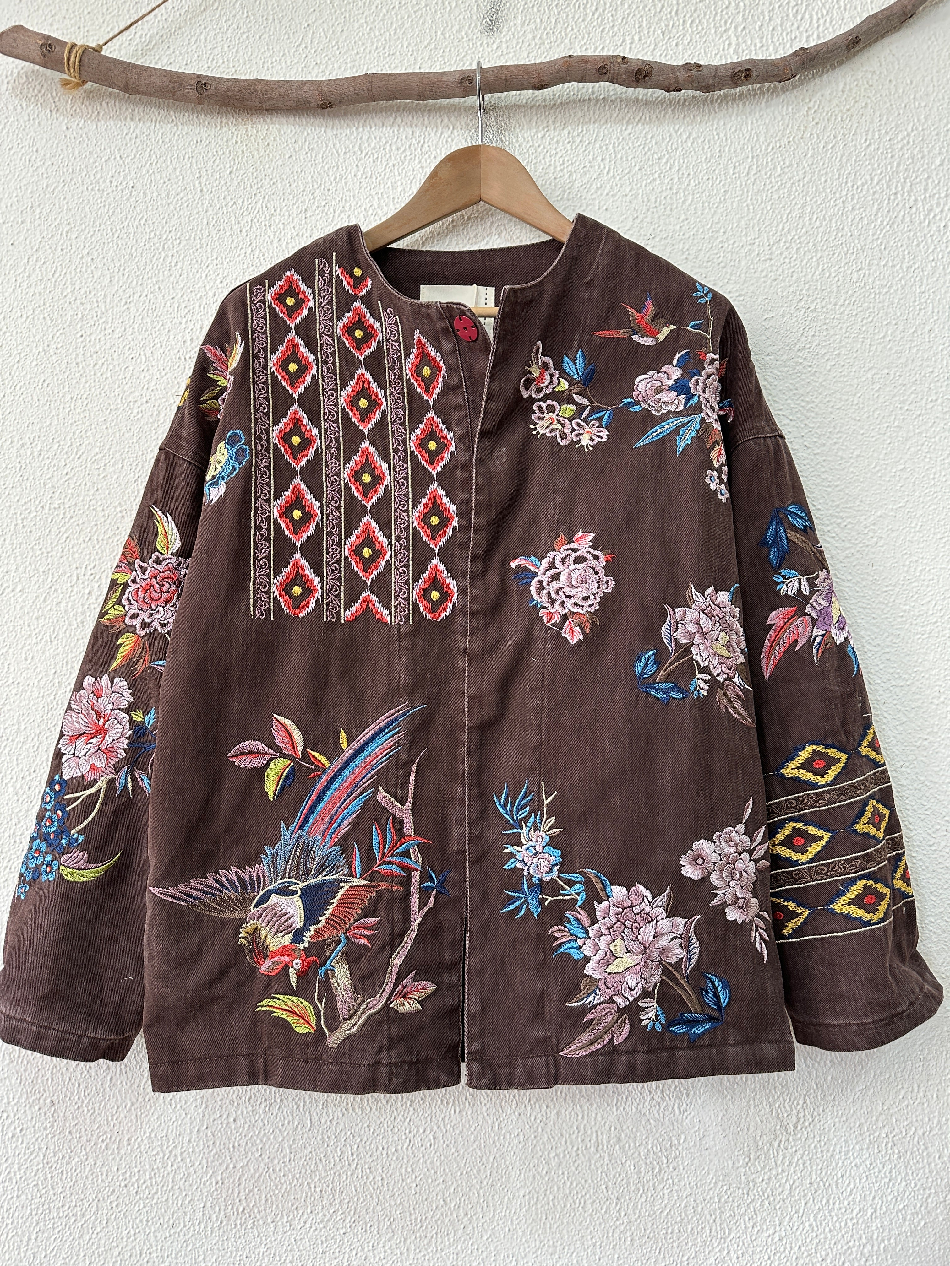 Casaco de sarja acolchoado bordado AIKO