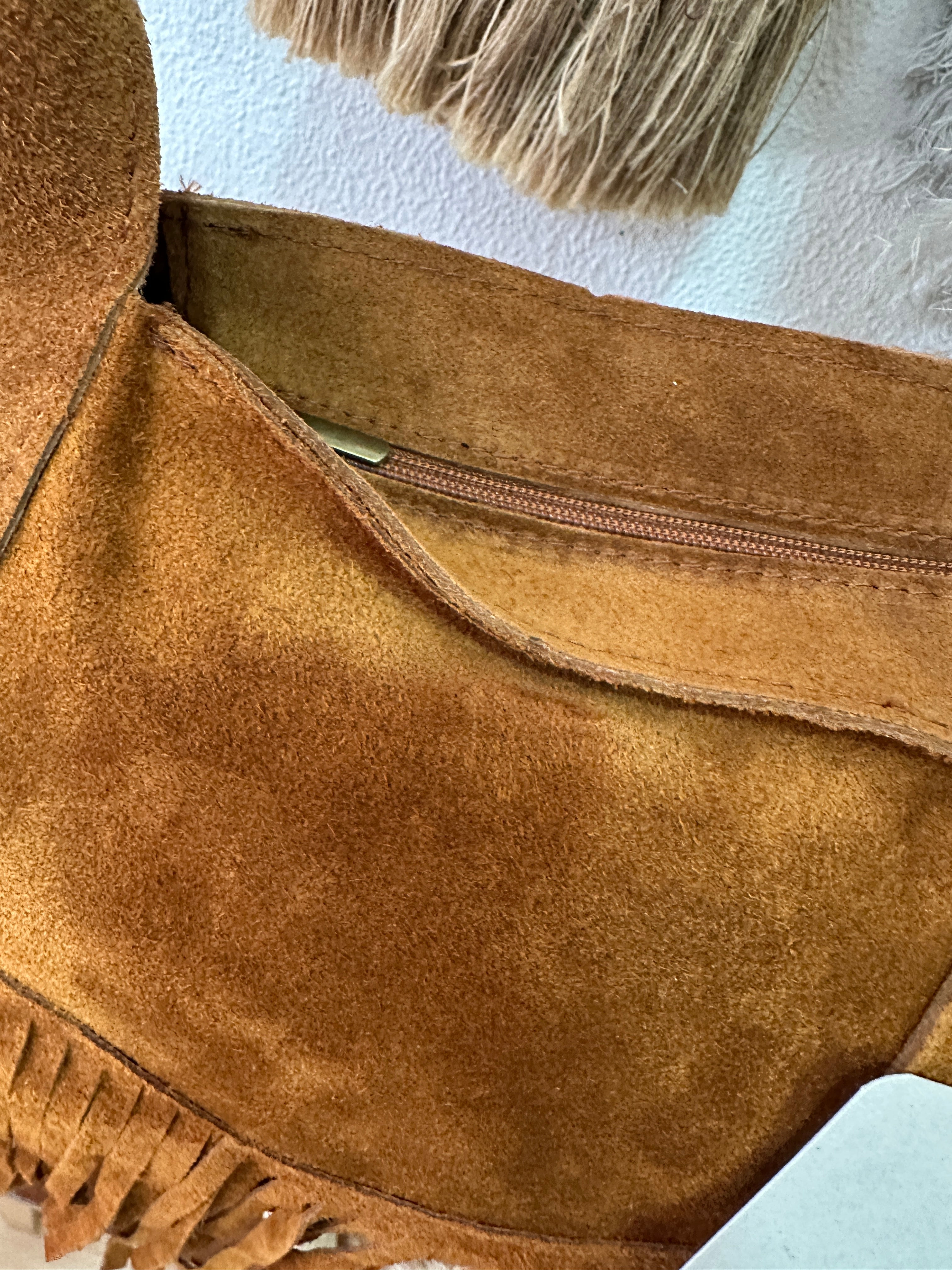 Mala em camurça c/franjas TURIM