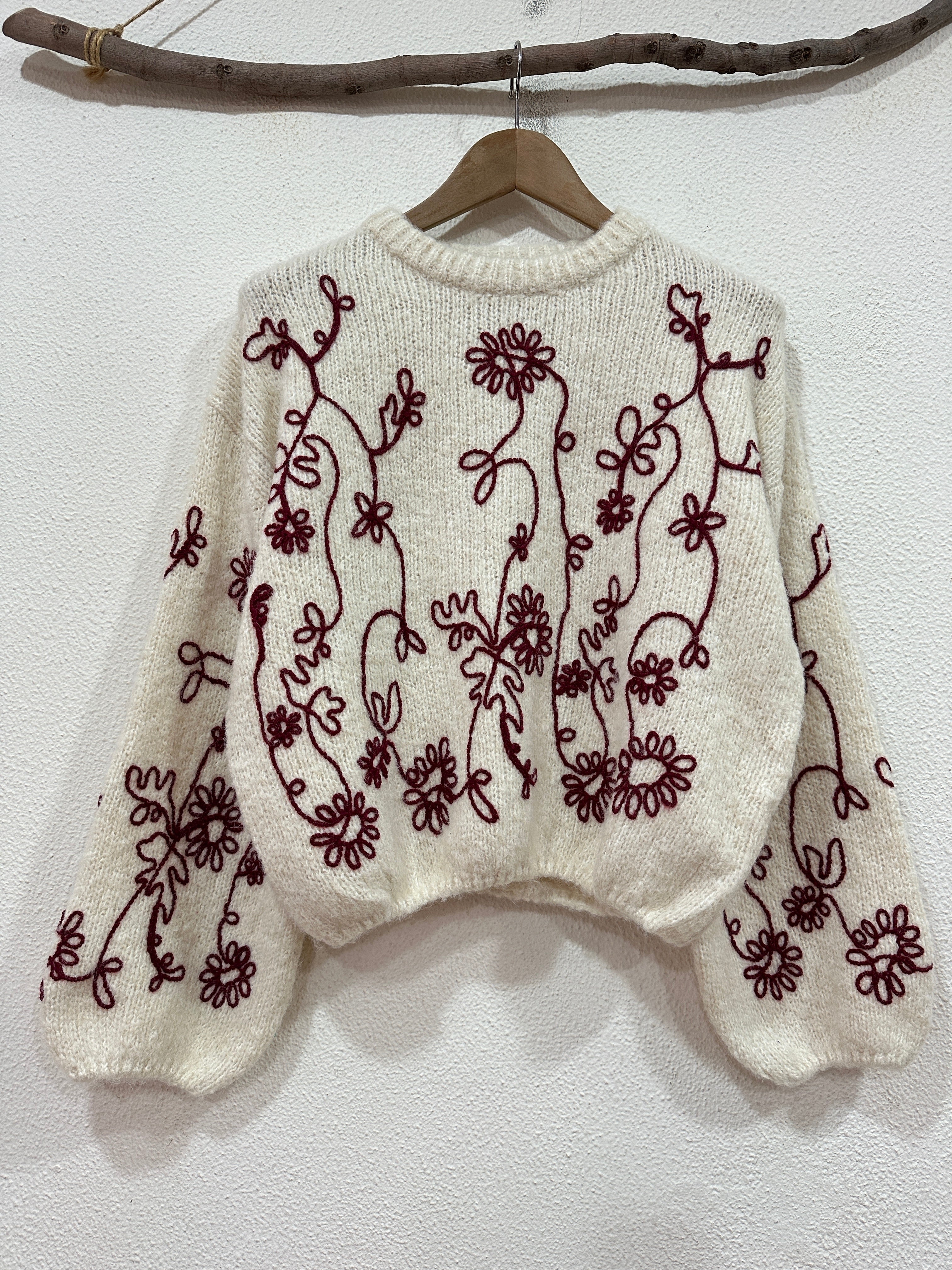 Camisola de malha bordada ANASTACIA