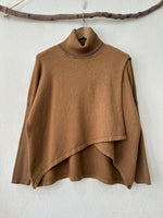 Load image in the gallery viewer,Camisola tipo envelope c/gola MELISSA
