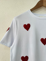 Carregar imagem no visualizador da galeria, T-shirt regular-fit c/aplicações VALENTINE
