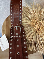 Load image in the gallery viewer,Cinto largo em pele GYOLA
