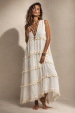 Chargez l'image dans la visionneuse de la galerie,Vestido em linho c/ pequenos folhos SOPHIA
