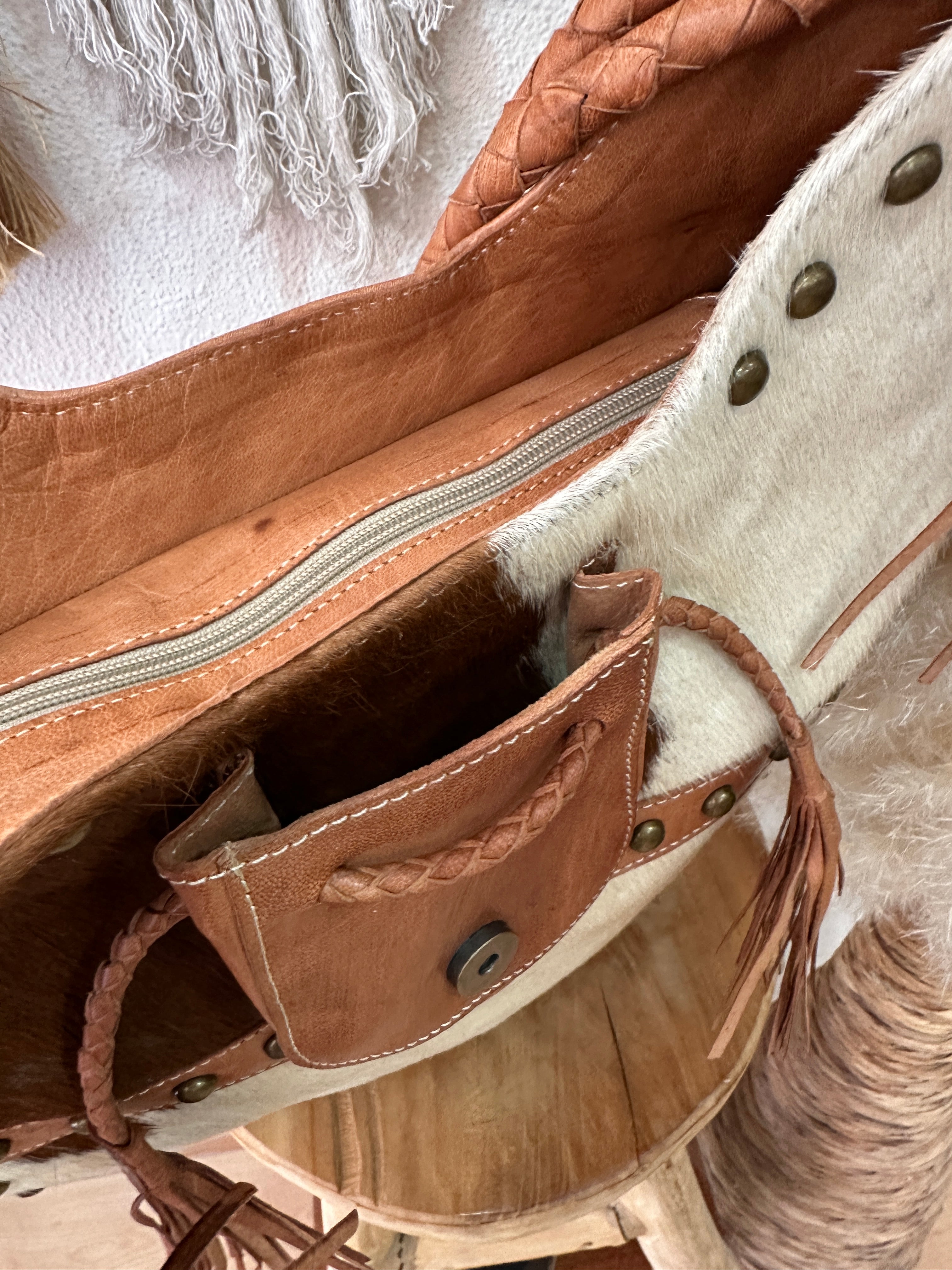 Mala em pele c/pelo RIADE