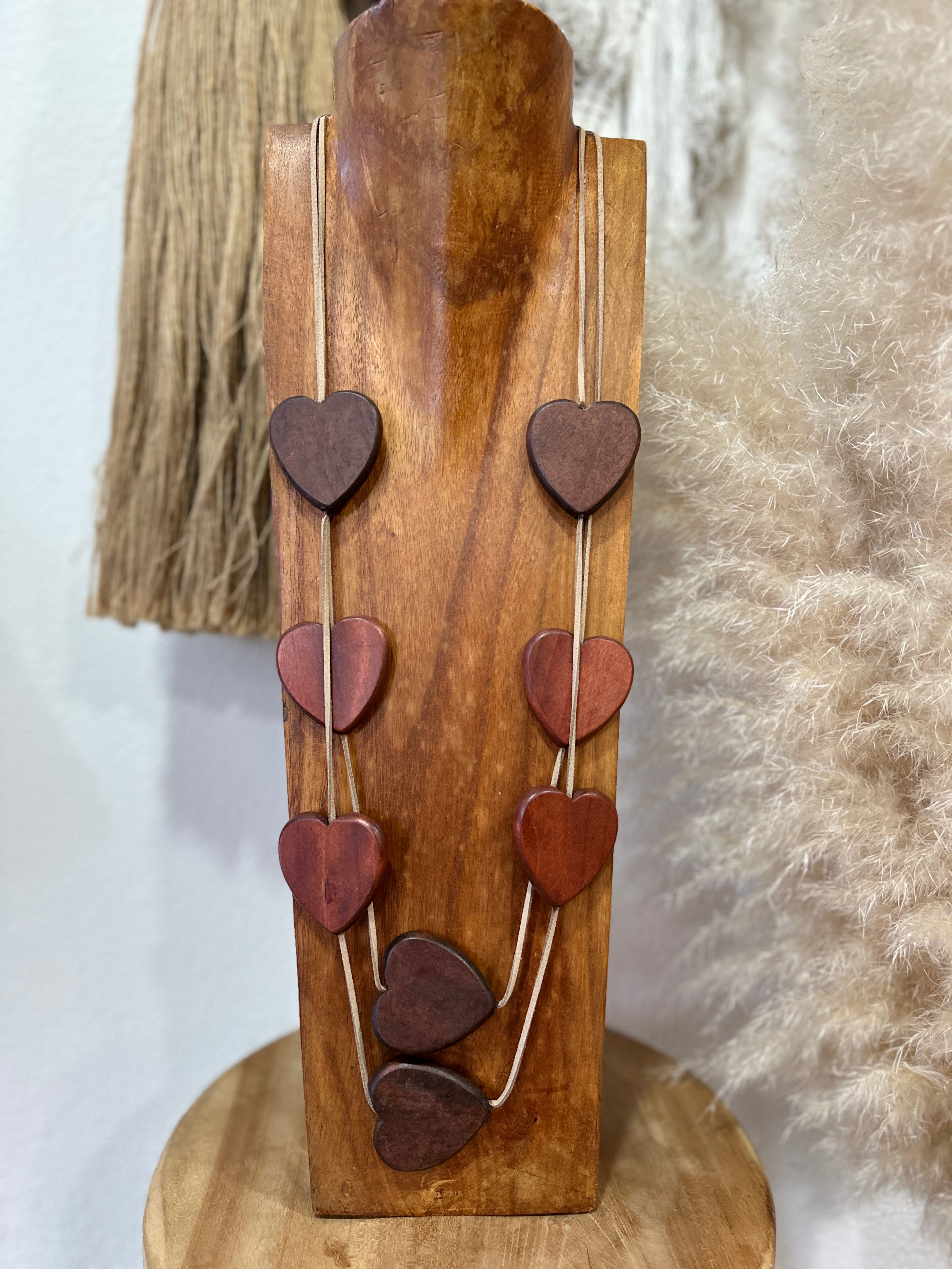 Colar comprido em madeira HOLLY