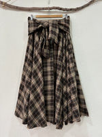 Load image in the gallery viewer,Saia de fazenda c/cinto em mangas de camisa CÓRDOBA
