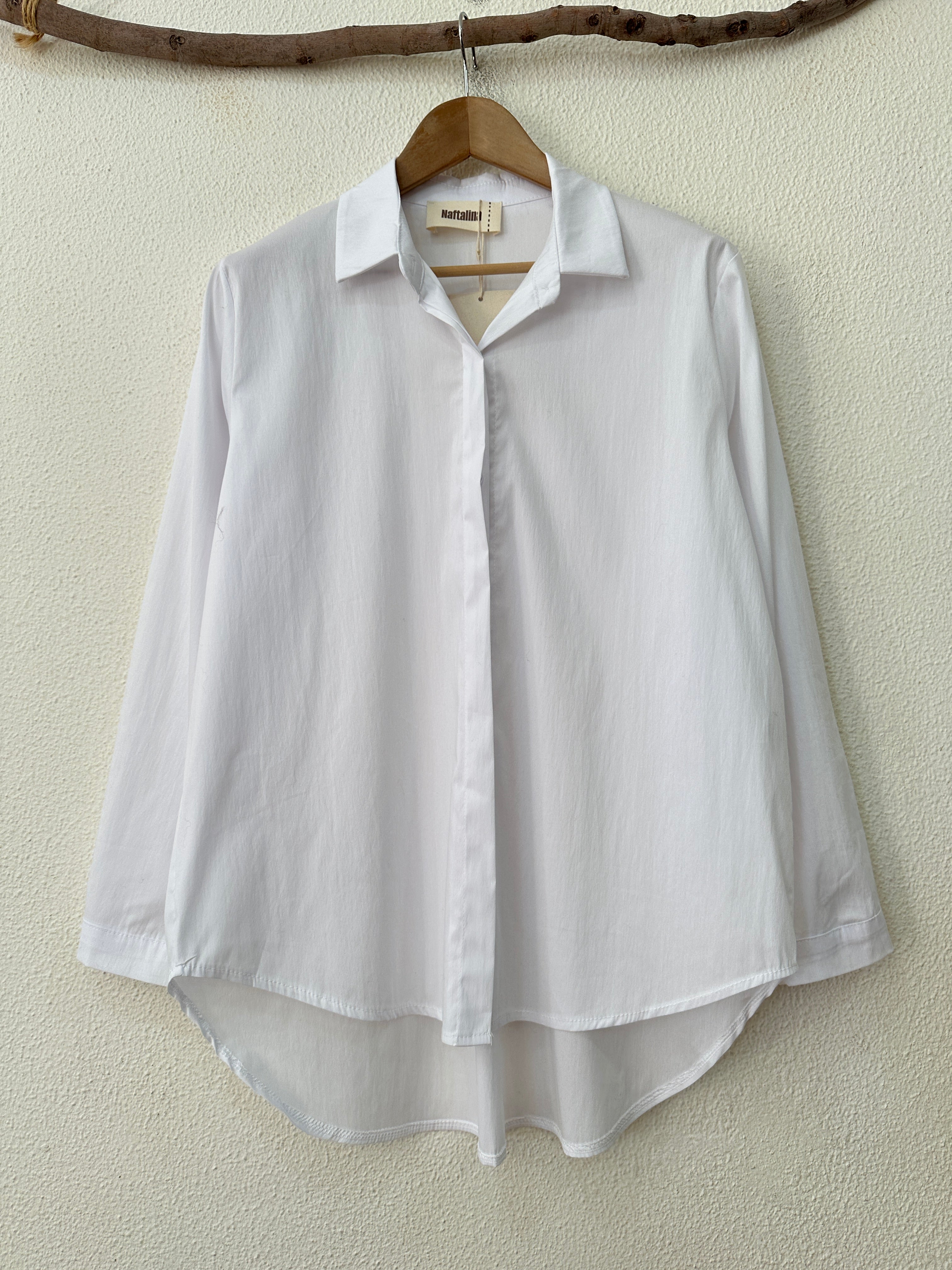 Camisa regular fit assimétrica BASIC