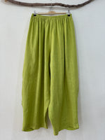 Cargue la imagen en el visor de la galería,Calças em linho estilo barrel TAVIRA
