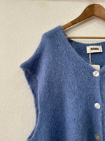 Load image in the gallery viewer,Colete oversize em malha de mohair CLAIRE
