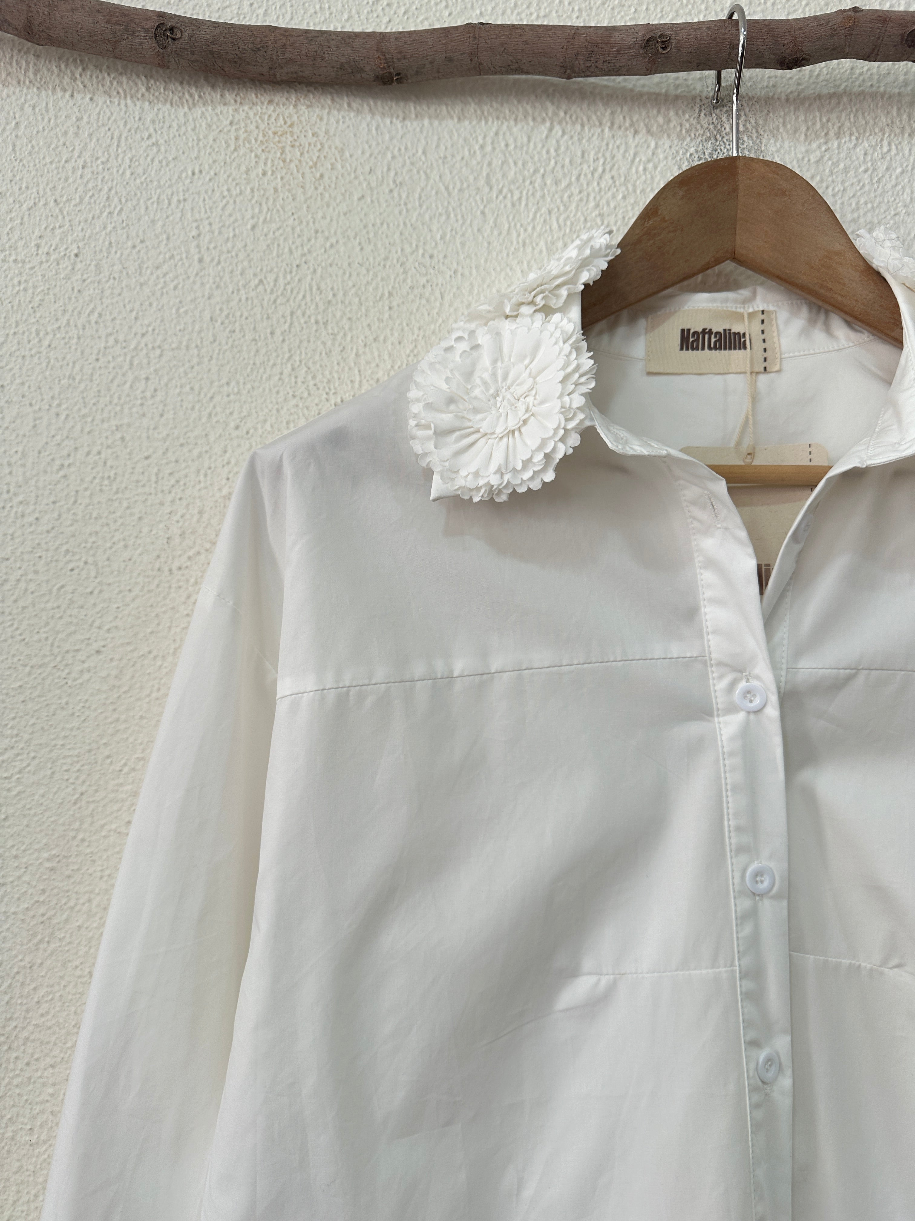 Camisa de popelina c/aplicações LOUISE