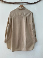 Load image in the gallery viewer,Camisa oversize em algodão ICY
