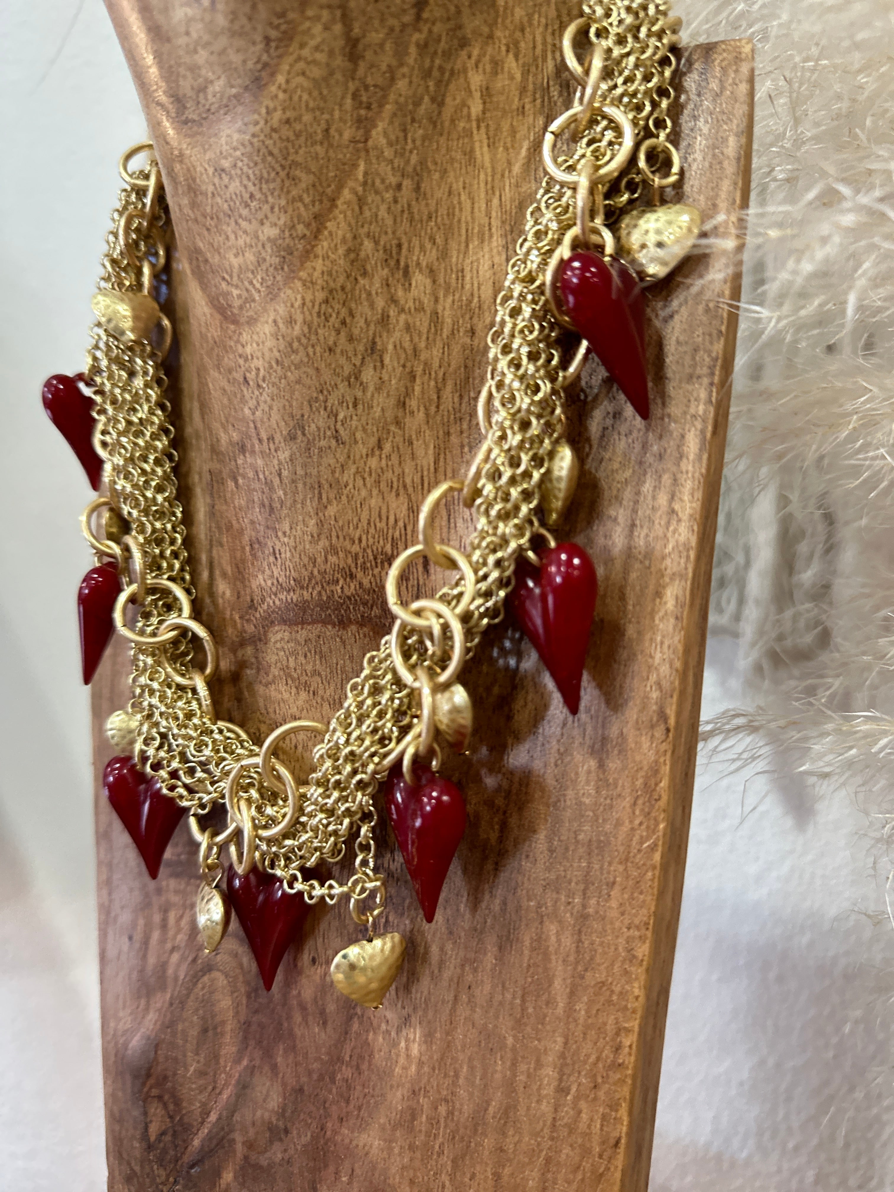 Colar curto em aço NOA