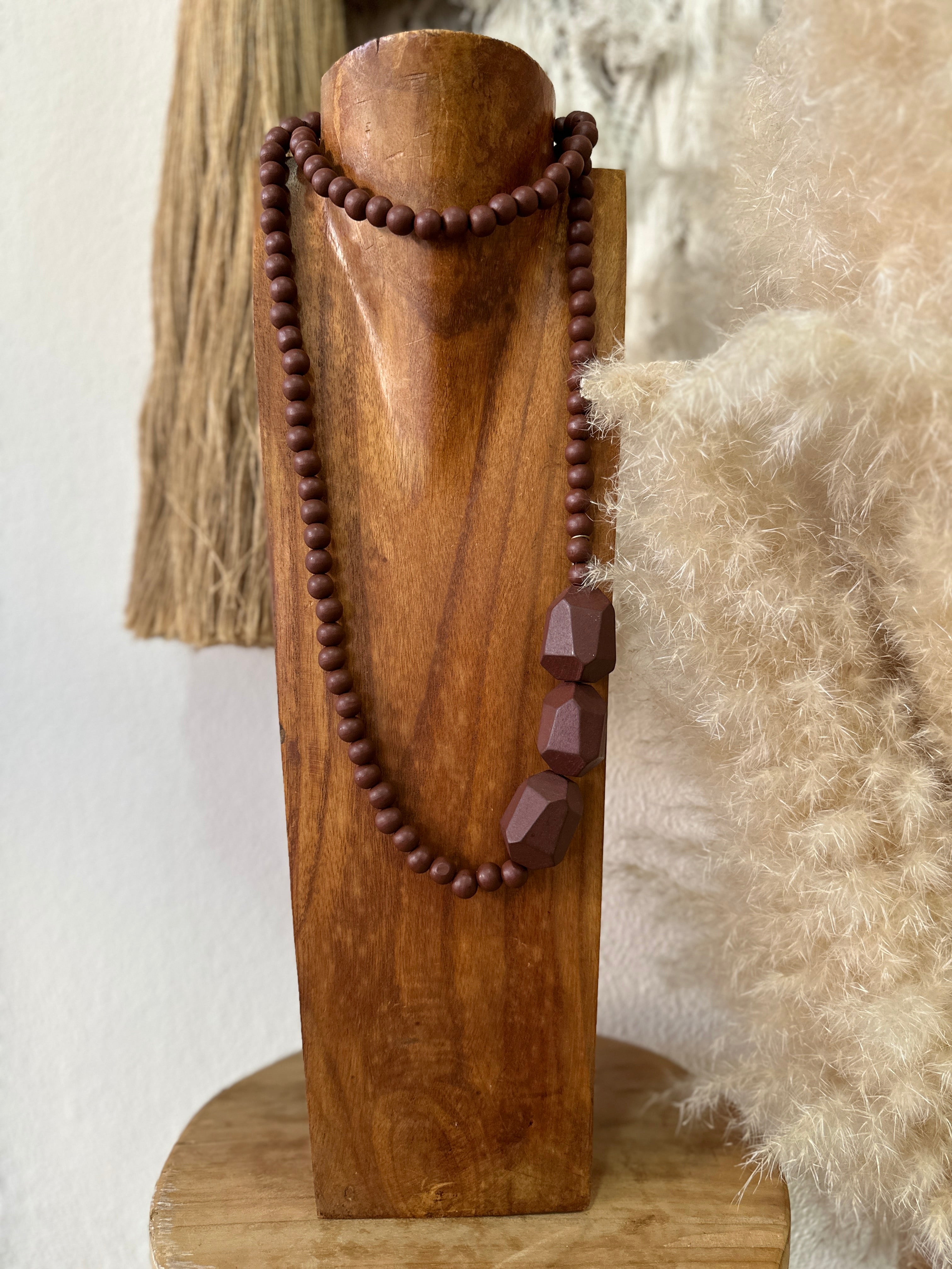 Colar comprido DNIEPRE