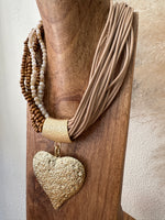 Load image in the gallery viewer,Colar curto APHRODITE
