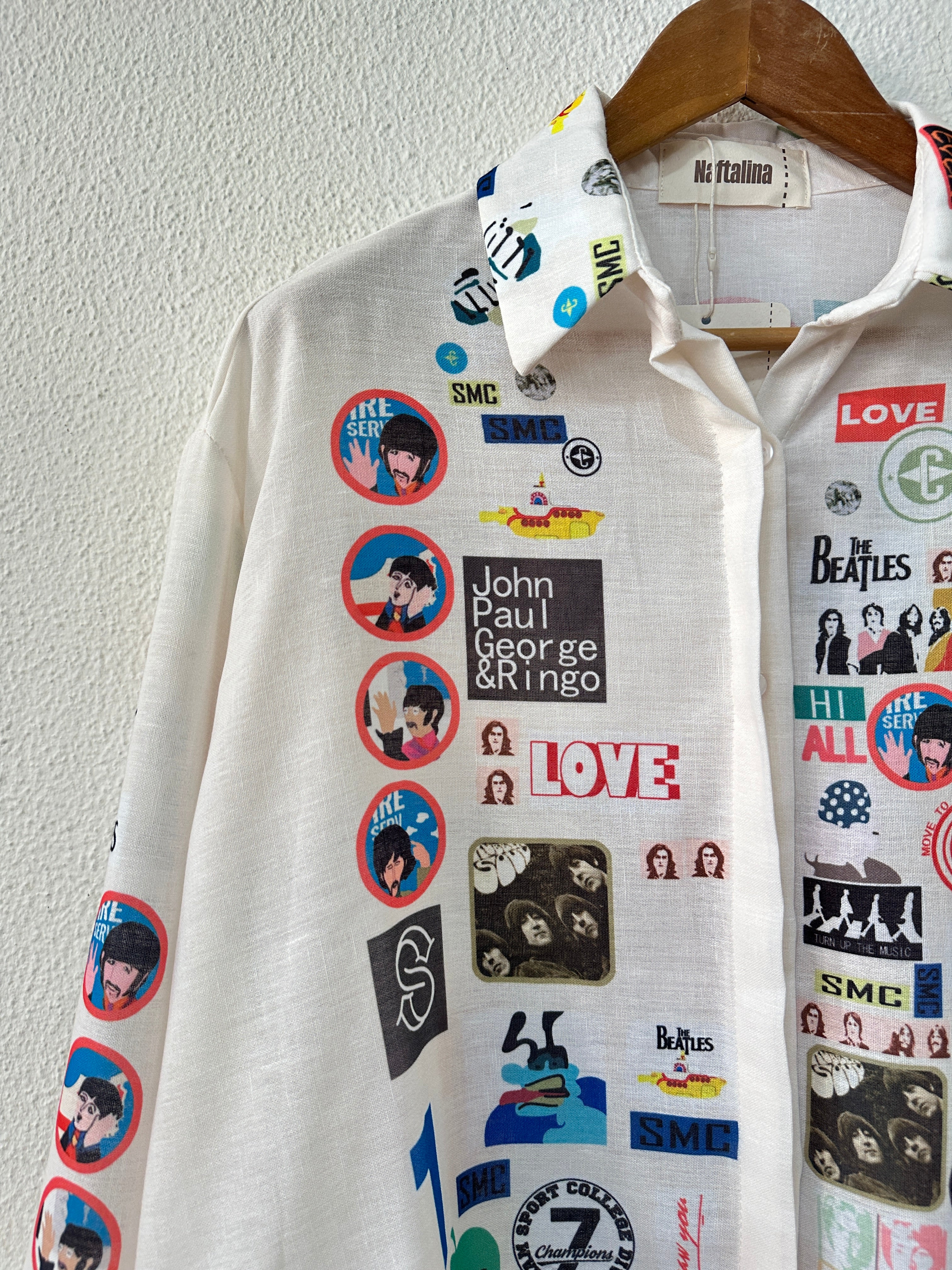 Camisa oversize BEATLES