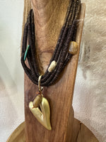 Load image in the gallery viewer,Colar curto JOYCE
