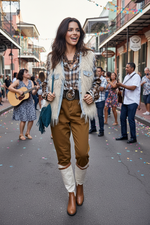 Cargue la imagen en el visor de la galería,Colete acolchoado c/ aplicação de pelo sintético JANICE

