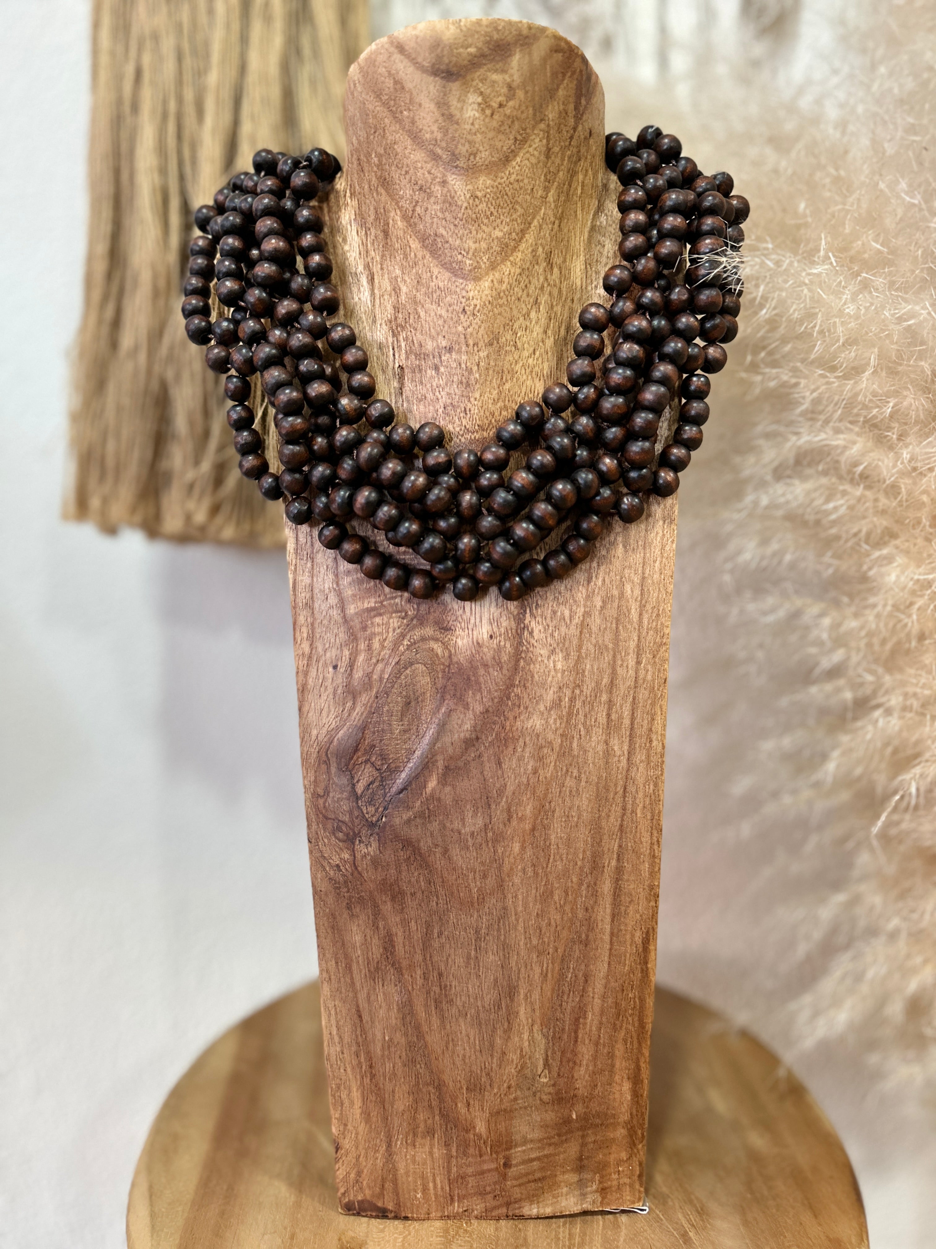 Gargantilha em madeira pintada YVANNA