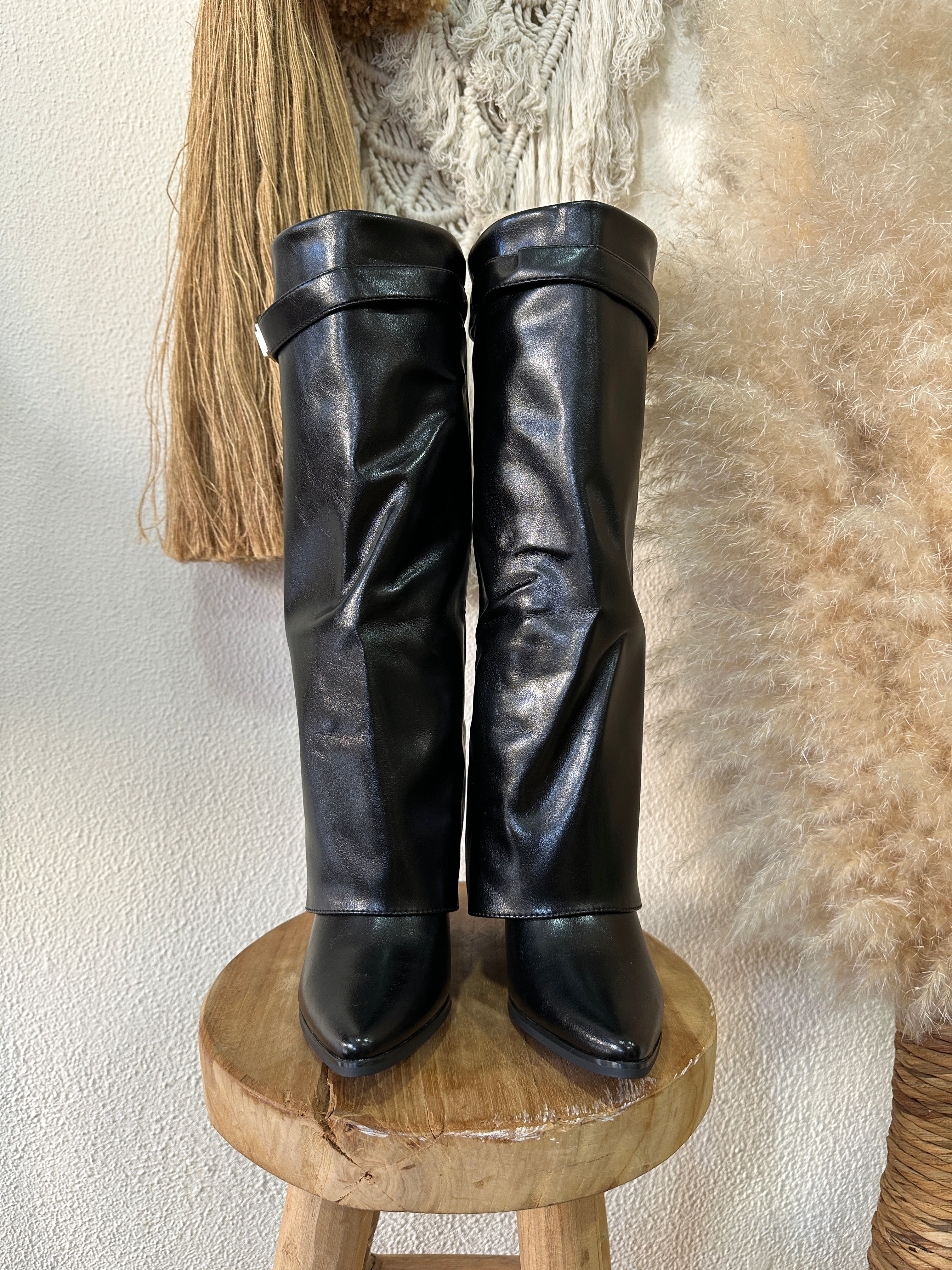 Botas c/polaina em ecopele NASHVILLE