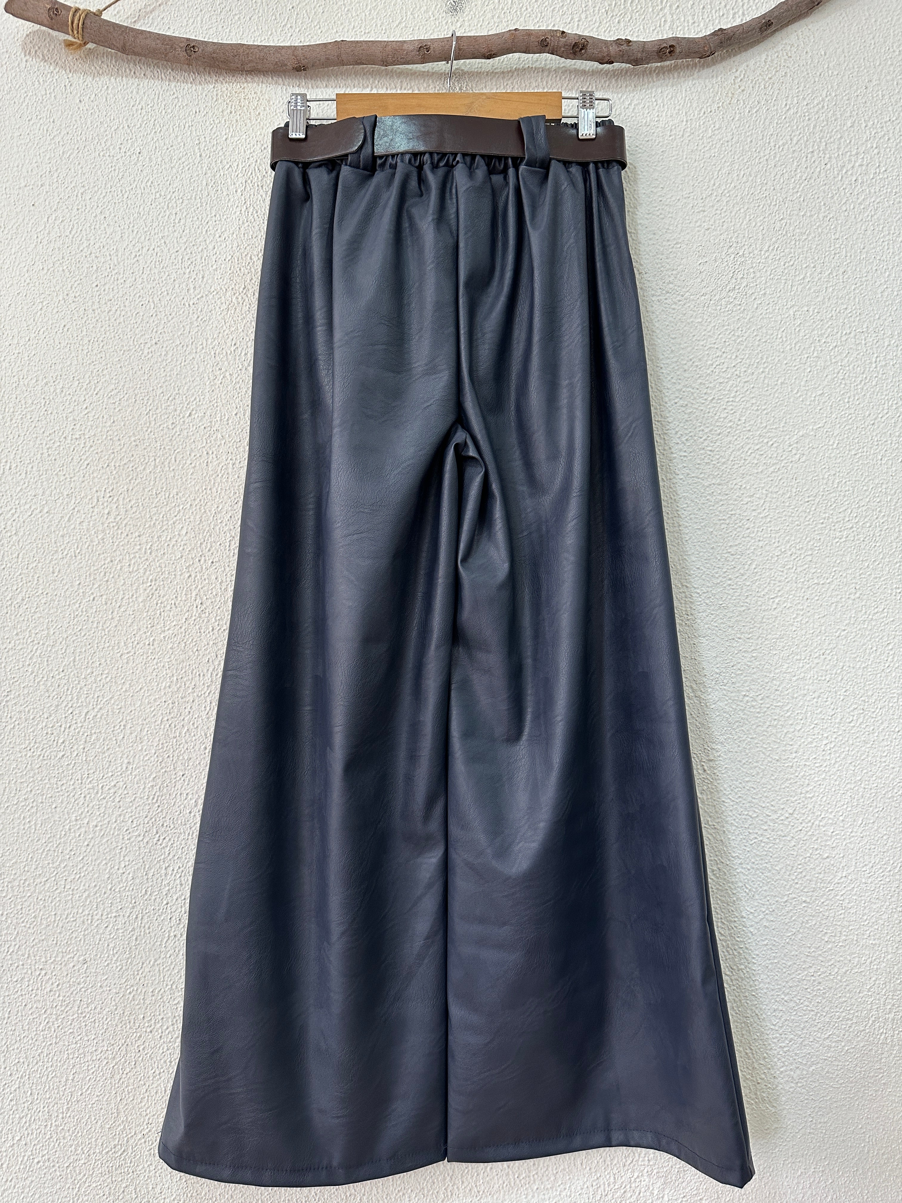 Pantalonas em ecopele BRUNI