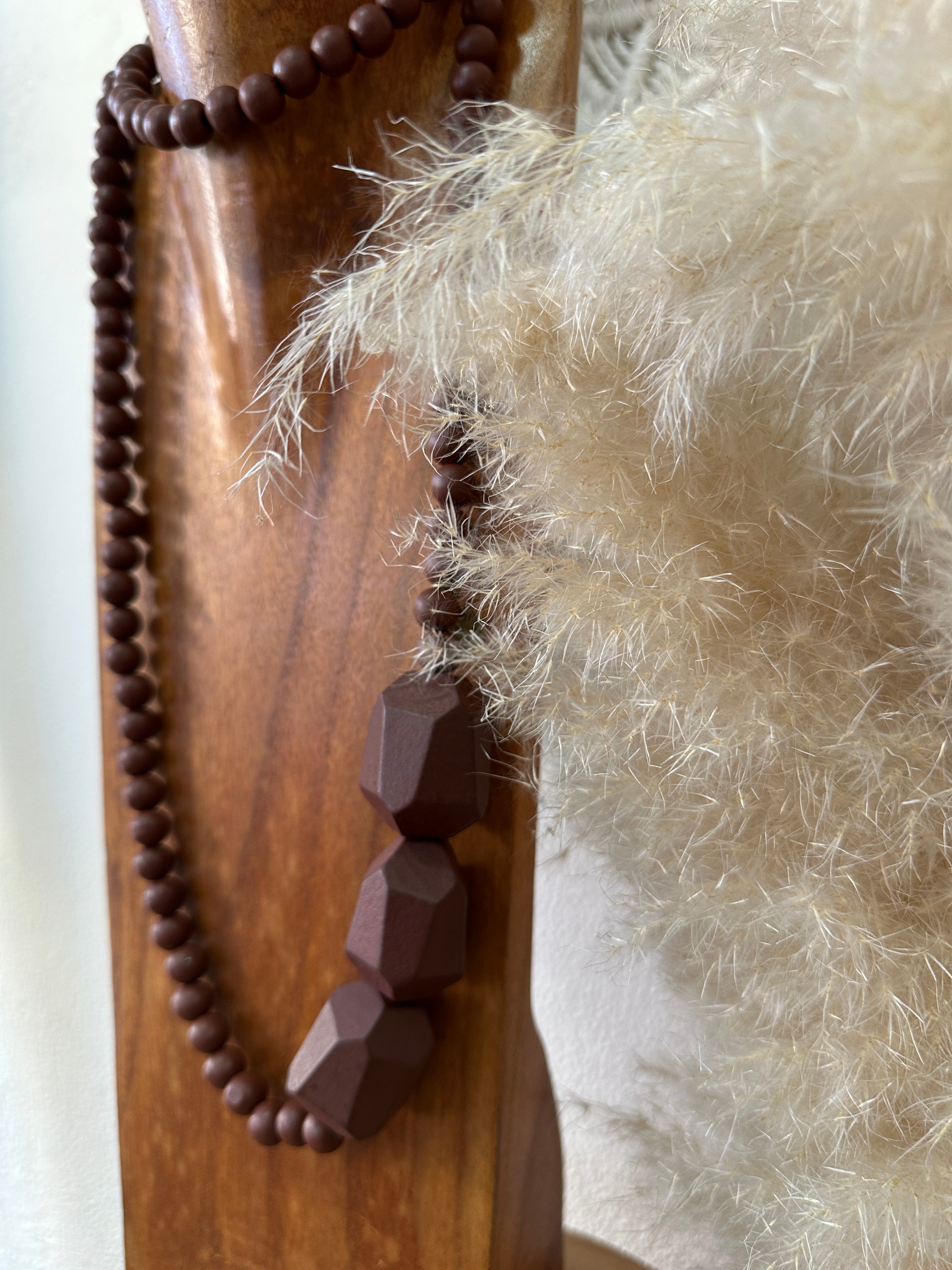 Colar comprido DNIEPRE