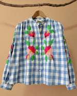 Carregar imagem no visualizador da galeria, Camisa bordada DOLLY
