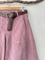 Carregar imagem no visualizador da galeria, Calças estilo baggy em microbombazina MUNICH
