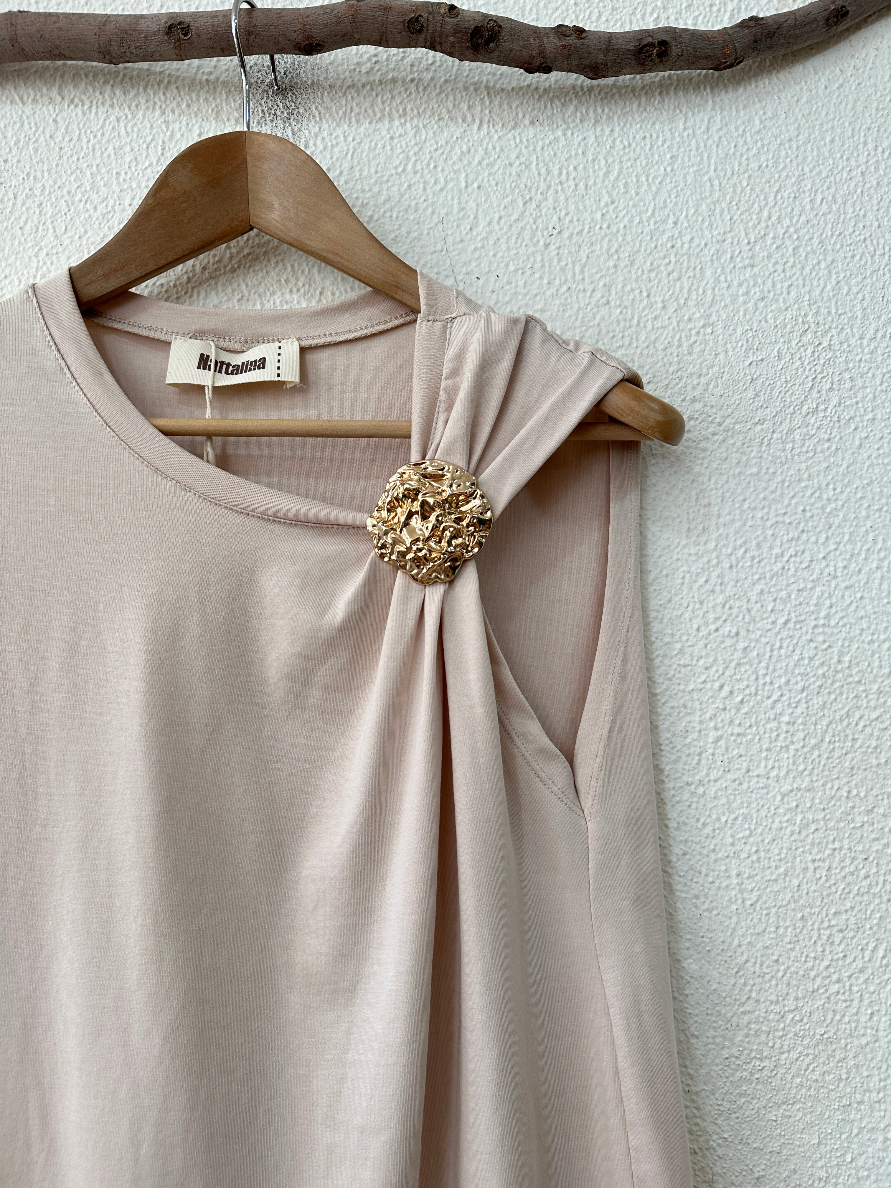 Top c/ detalhe dourado MAELIS