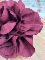 Load image in the gallery viewer,Pregadeira em tecido FLEUR
