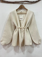 Load image in the gallery viewer,Casaco de malha de traçar MELLOW
