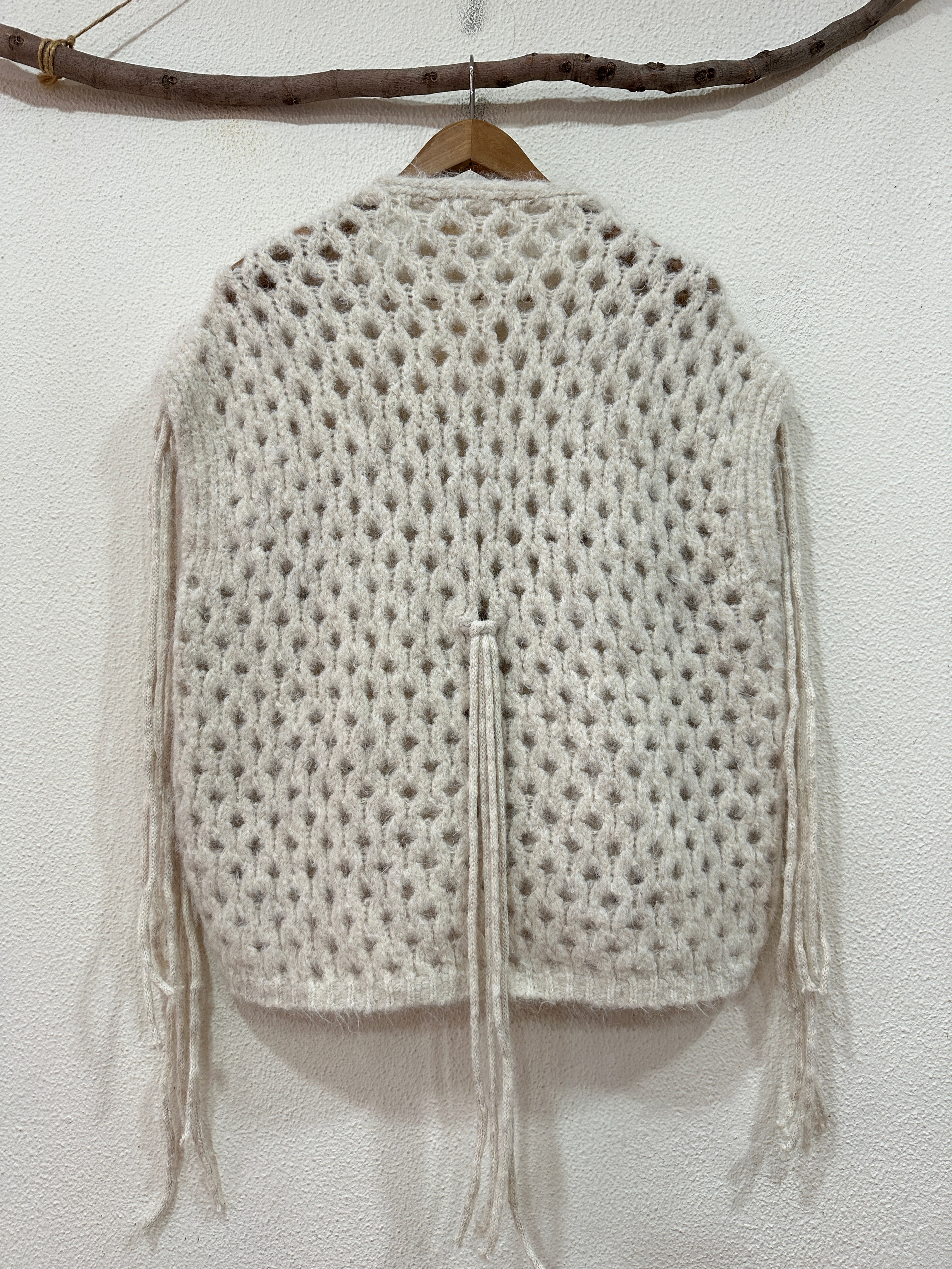 Colete de malha em patchwork de crochet MAYA