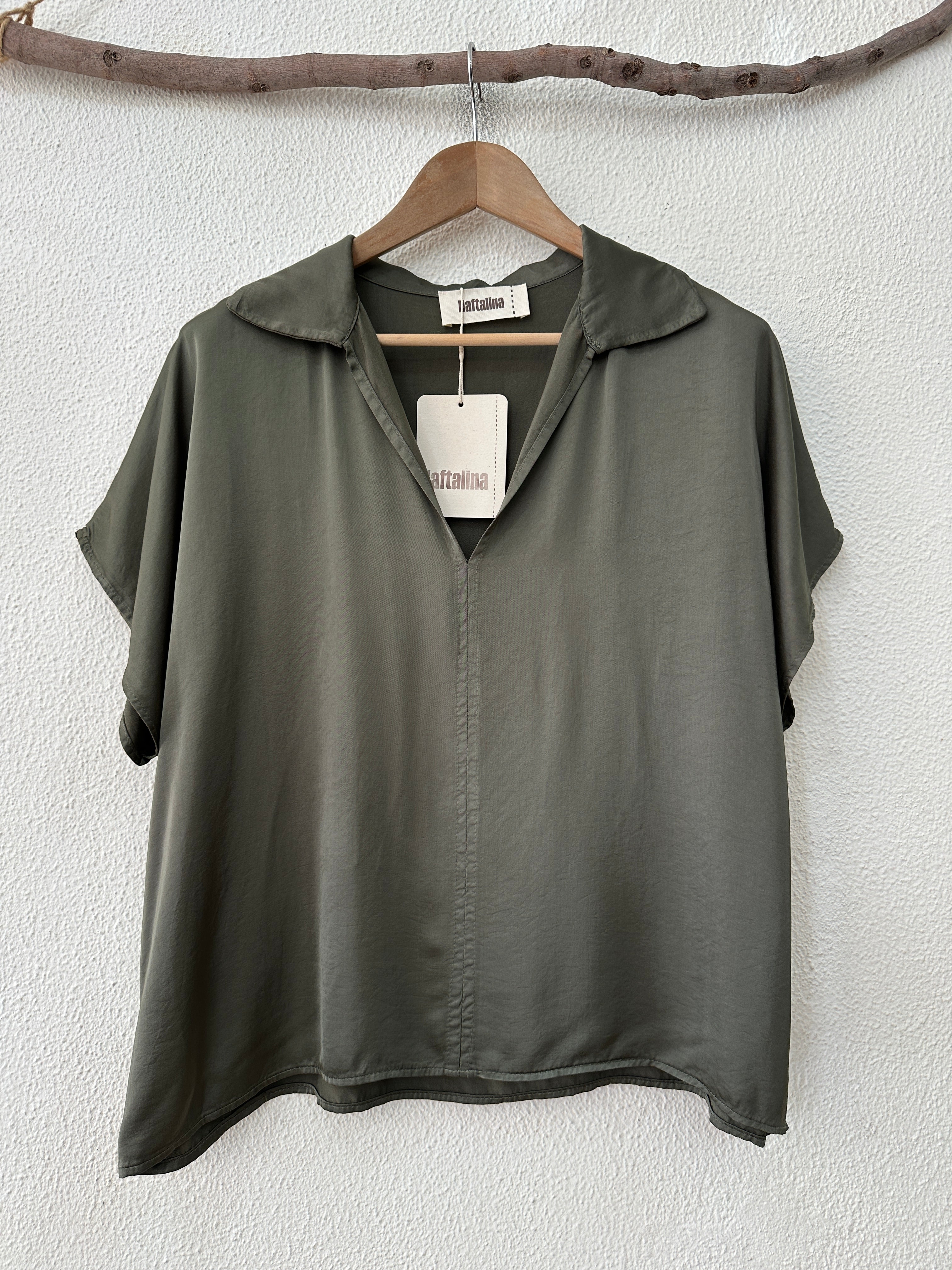 Túnica oversize acetinada BRITNEY