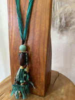 Load image in the gallery viewer,Colar comprido VANISH
