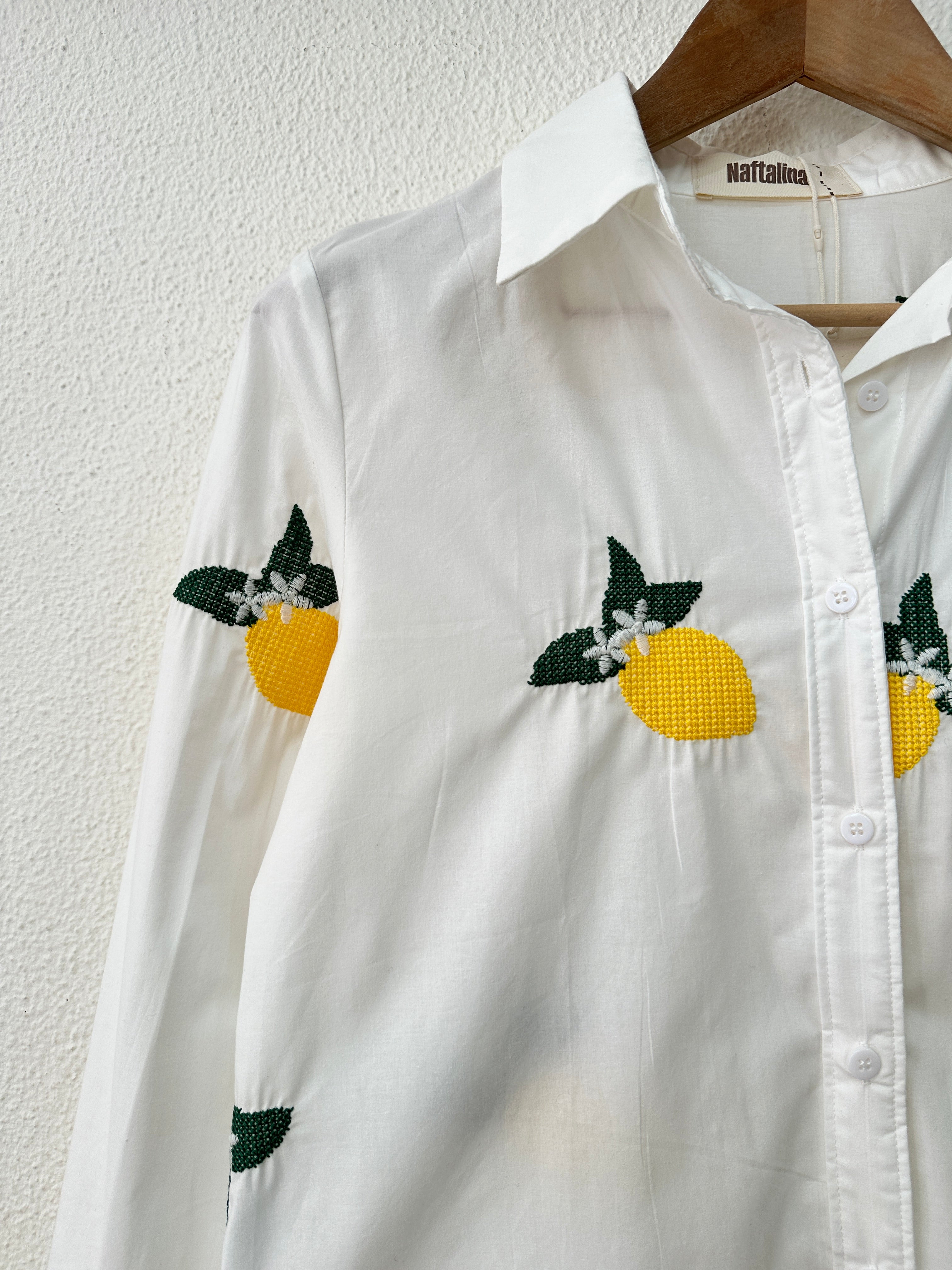 Camisa regular fit bordada LIMONCELLO