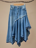 Carregar imagem no visualizador da galeria, Saia denim assimétrica MEGAN
