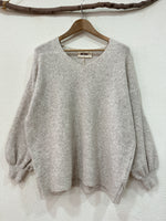 Load image in the gallery viewer,Camisola de malha oversize SAGE
