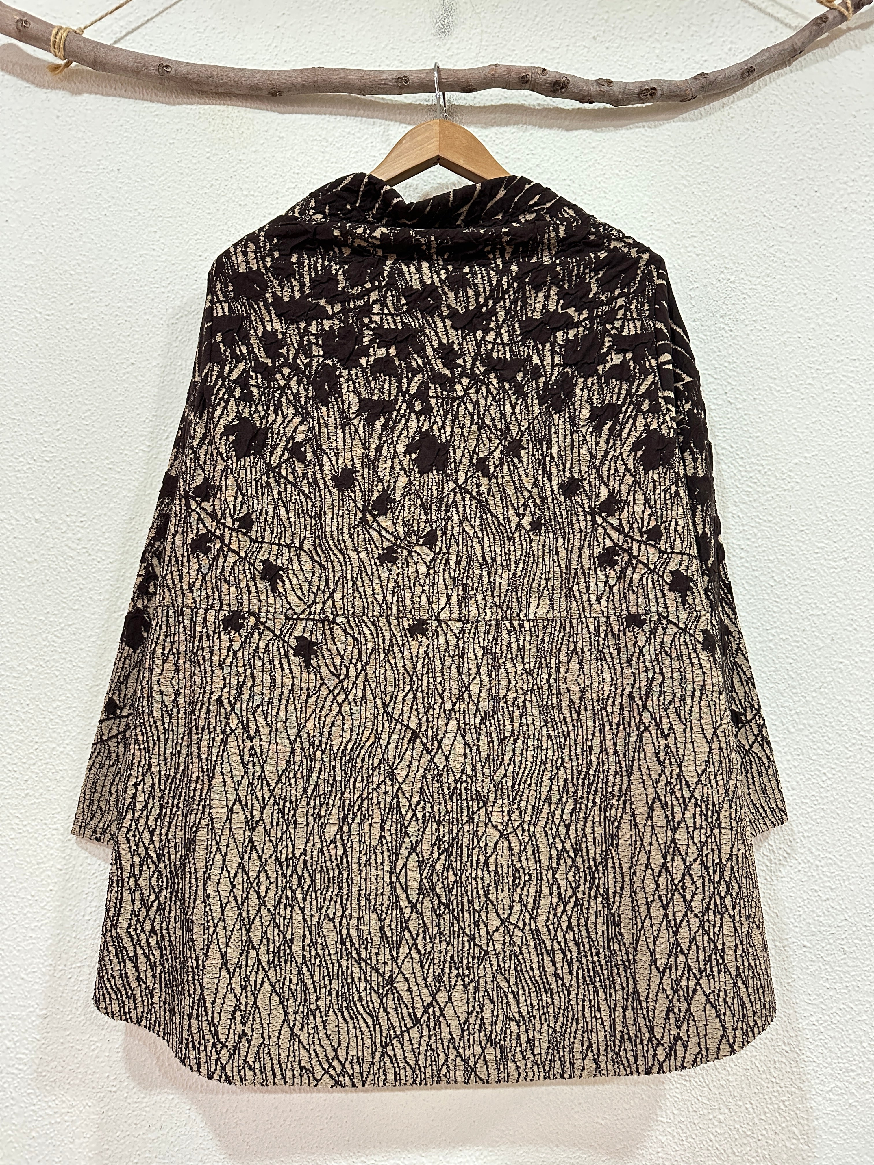 Túnica assimétrica c/relevo CHANTAL