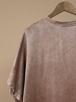 Carregar imagem no visualizador da galeria, Túnica assimétrica c/ seda e renda TIFFANY
