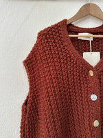 Load image in the gallery viewer,Colete oversize c/botões CLAUDE
