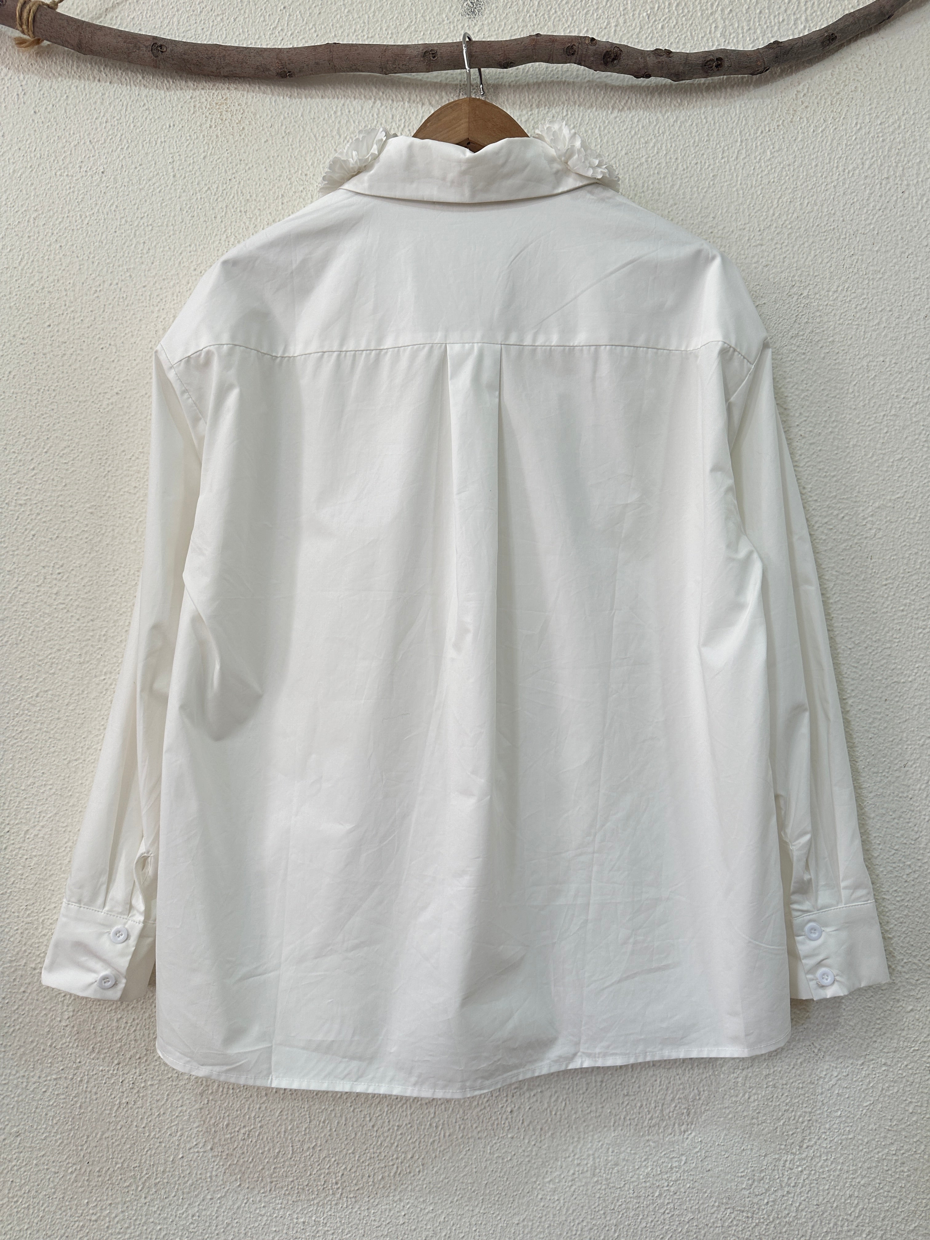 Camisa de popelina c/aplicações LOUISE