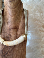 Carregar imagem no visualizador da galeria, Colar curto MATTERHORN
